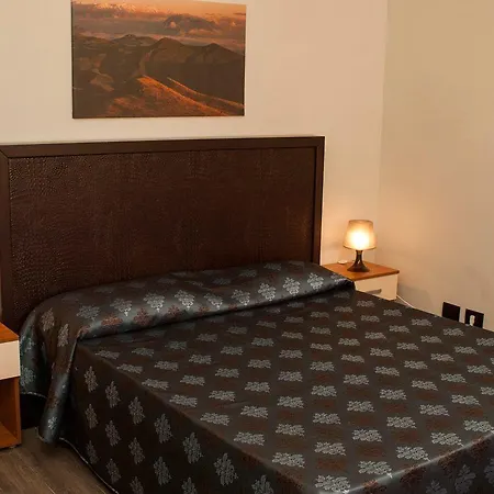 Pensjonat Il Mandorlo Rooms&garden Tempera