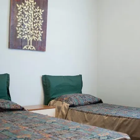 Pensjonat Il Mandorlo Rooms&garden Tempera