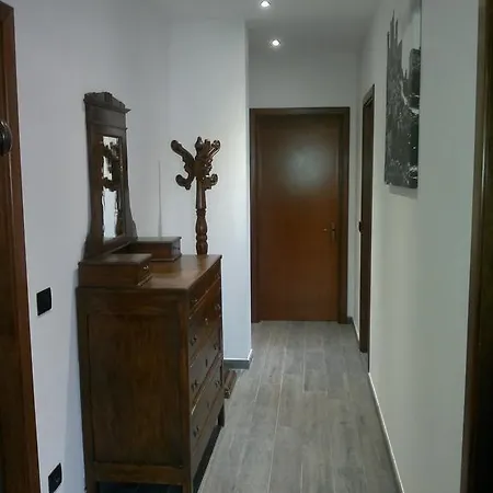 Il Mandorlo Rooms&garden Tempera