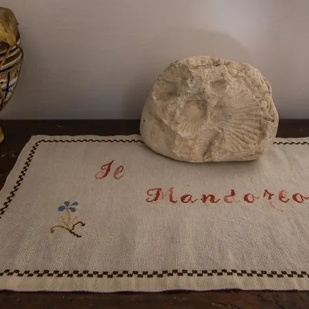 Il Mandorlo Rooms&garden Pensjonat 3*